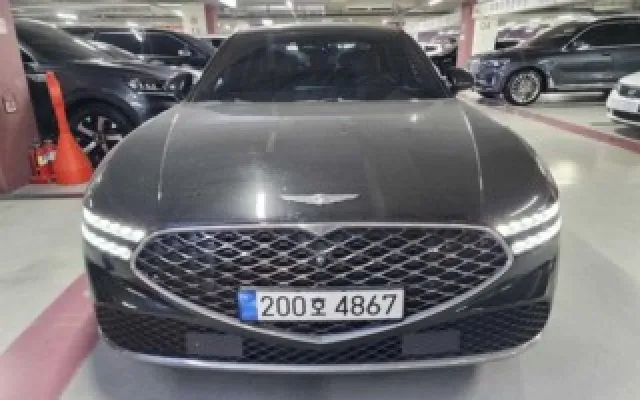 제네시스 G90 2023/09 93,718km